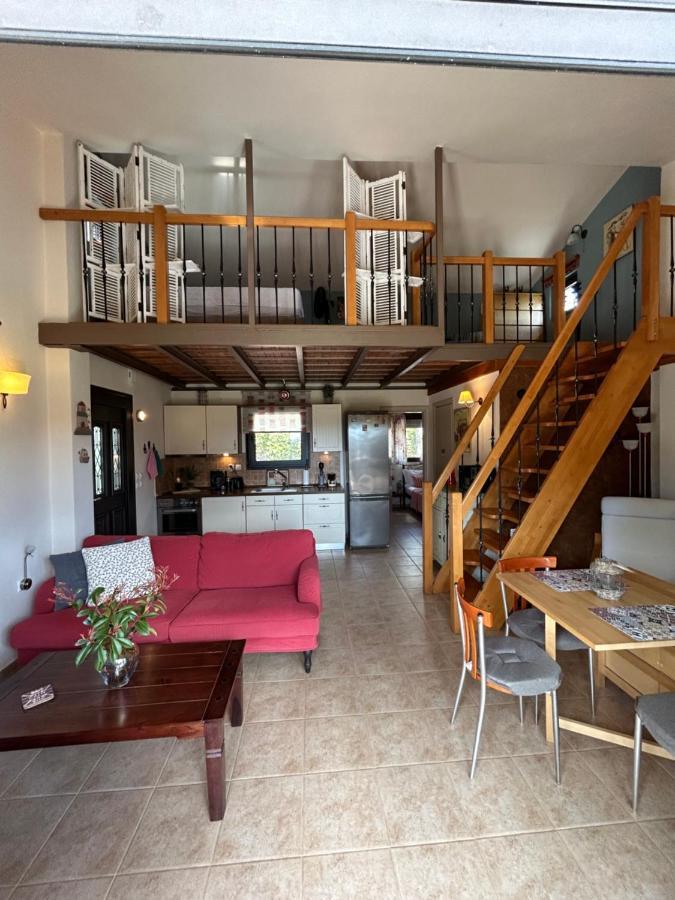 Melody Birds Holiday home Dikella